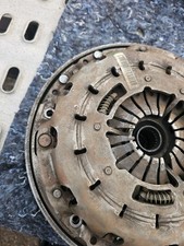 Dual Mass Flywheel DMF LUK  BMW 316D 116D 1/3 series  09 to 12 N47D20A N47D20C