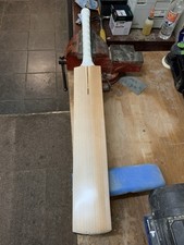 STUNNING 20 GRAIN MATCH READY 2LBS 10OZ GRADE 1  ENGLISH WILLOW CRICKET BAT