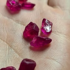 Natural ruby red verneuil - natural,