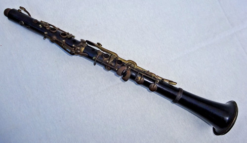 Old clarinet approx 5cm - approx, 52.5cm