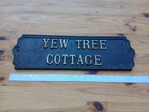 Yew tree cottage house name - cottage,
