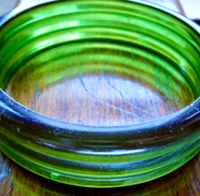 antique art deco BAKELITE prystal green carved bangle bracelet -Z202