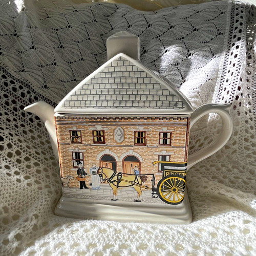Ringtons ltd 1920s house shape - ltd,