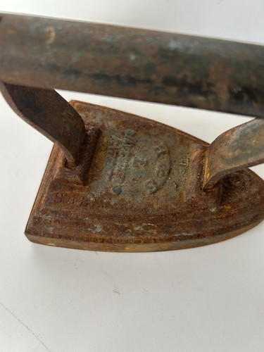 Antique cast iron - iron,