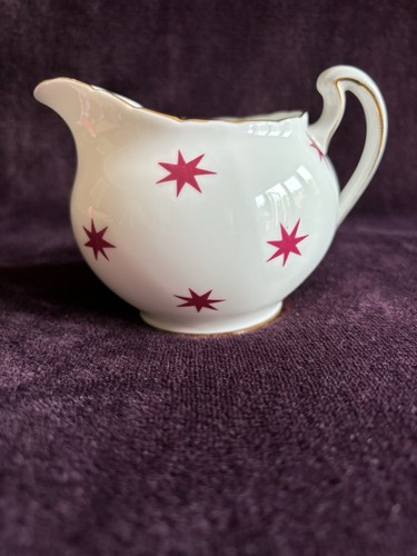 Royal vale red - red, star