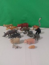 toy animal figures bundle