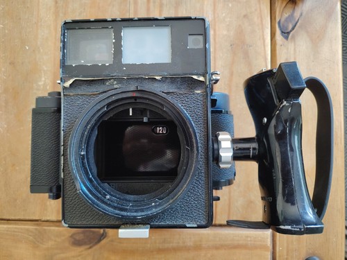 Mamiya super 6x9 - film, press