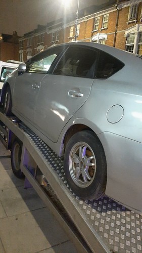 Toyota prius 2011 hybrid - 1.8,