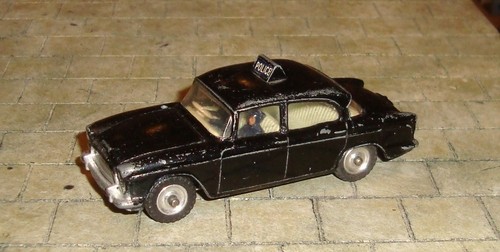 Dinky toys humber hawk - dinky, police