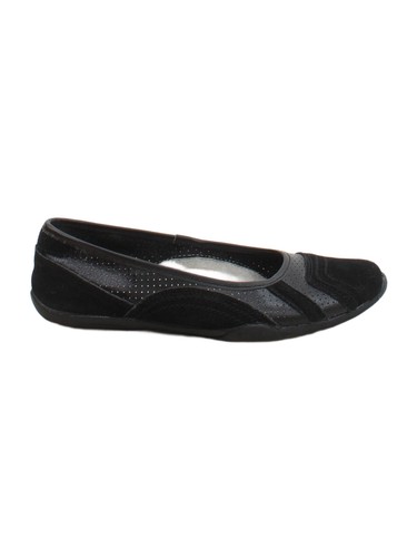 Down earth women flat - to,