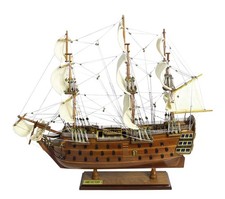 Warship - HMS Victory Model ship made of Wood/metal 49 x 44 cm (19.3 x 17.3 IN)