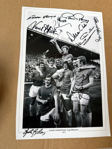 Multi signed leeds united - signed,