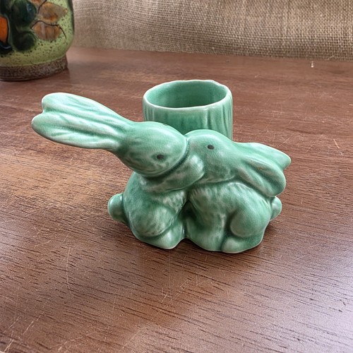Sylvac rabbit kissing - sylvac,