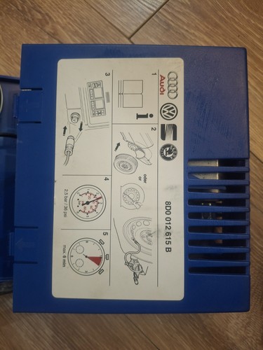 Original audi tyre inflator - tyre,