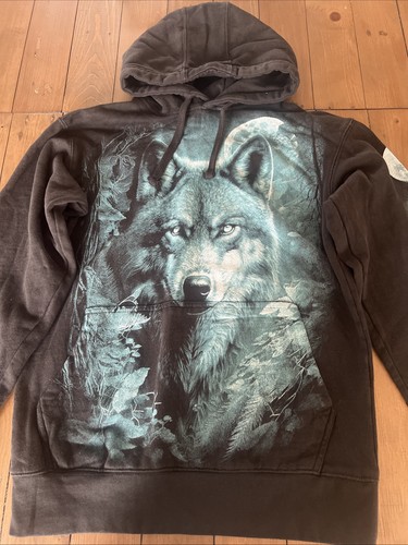 Spiral wolves graphic black - graphic,