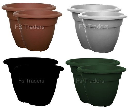 Round plastic plain - plant, pots