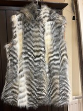 Miss Selfridge - tan/cream/brown multi faux fur Gilet with hood Size Medium