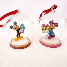 Hallmark Disney Mickey Minnie