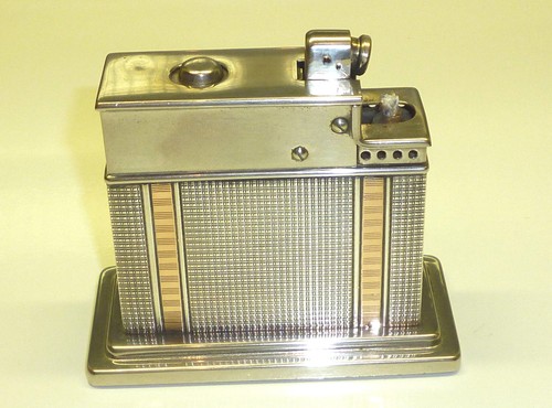 Mylflam vintage table lighter - table,