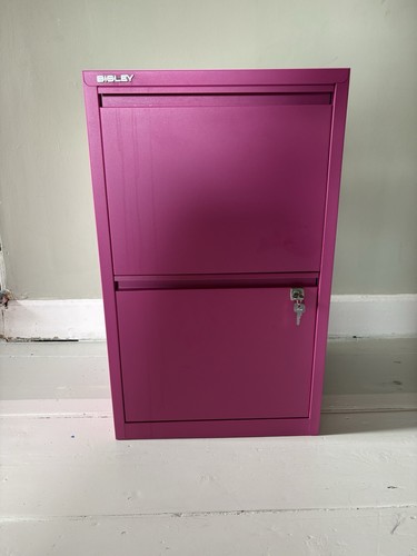 Hot pink bisley metal filing - pink,