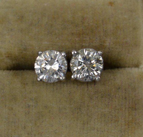 Sparkly 50ct diamond - 1.50ct,
