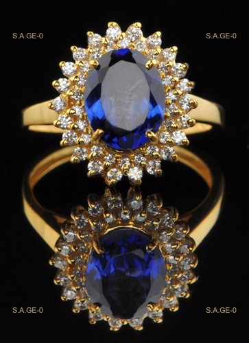 Oval natural sapphire - 2.65, ct
