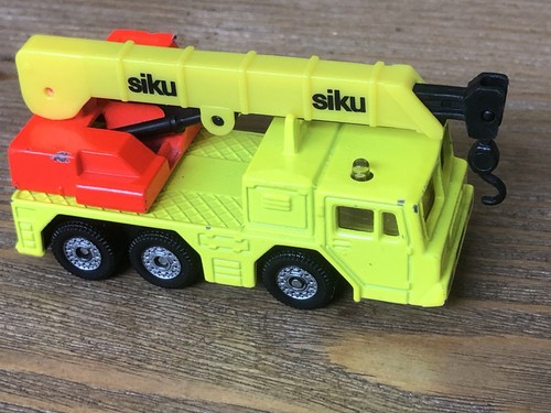 Siku hydraulic crane truck - crane,