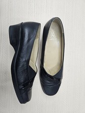 Wide Fit Shoes UK 5E Black
