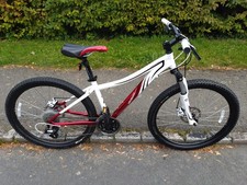 Specialized Myka Size 15 Womens or Girls Mountain Bike 26' Wheels and 21 Speed