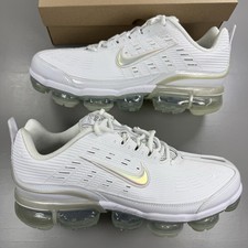 Size 11 - Nike Air VaporMax
