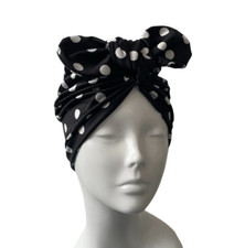 Black pin up retro style