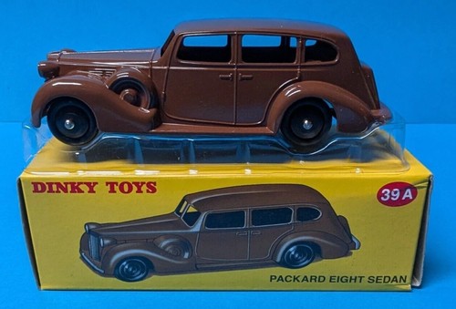 Packard eight sedan - 39,