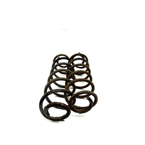 Ford fiesta rear springs - rear,