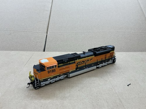 Mth scale diesel - ho,