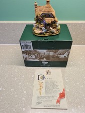 Lilliput Lane "Little Bee"