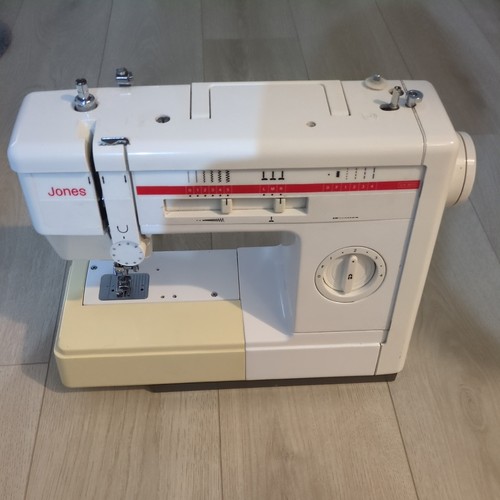 Vintage pre owned sewing - /, pre-owned