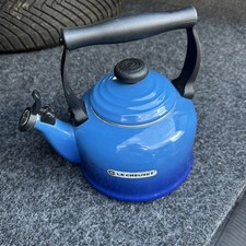 Le Creuset Kettle 2.1L Blue