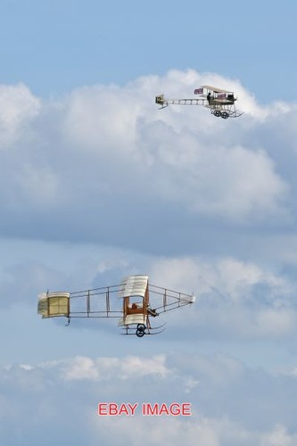 Photo aeroplane replica avro - aeroplane,