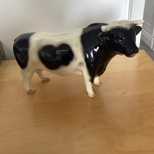 Coopercraft friesian bull - ,