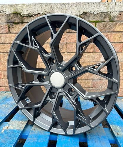Matt gunmetal van 4 - 18",