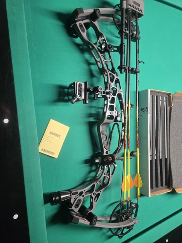 Hoyt alpha 30 - hoyt, x