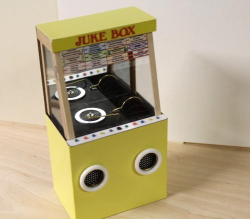 Doll house handcrafted - ,