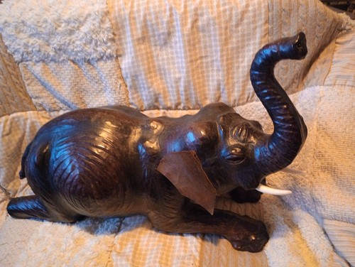 Genuine leather elephant - elephant, made