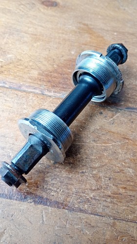 Vintage shimano bottom bracket - shimano,