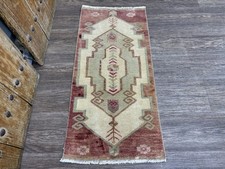 2x3 Burgundy Beige Green