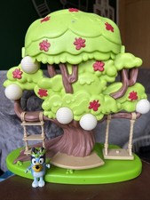 Bluey treehouse playset - playset, tree