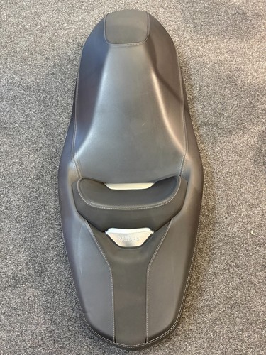 Yamaha xmax 400cc used - 400cc, seat