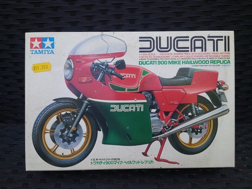 Tamiya ducati 900 mike - 900,