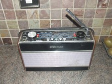 Vintage  Roberts Portable Transistor Radio Model R600 Working