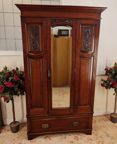 Late victorian walnut - late, carved